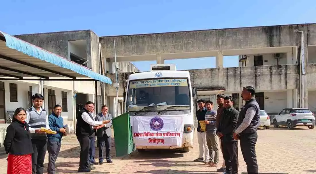 Legal services van flagged off in Chittorgarh; Legal services van flagged off in Chittorgarh;