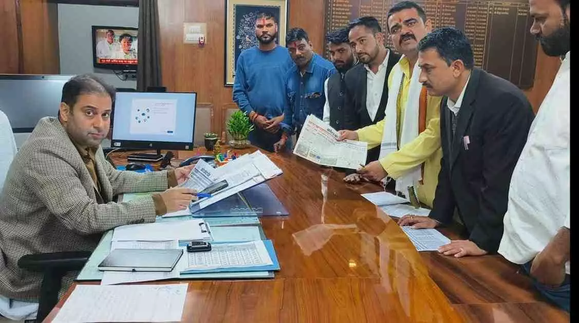 Himmat Singh submitted a memorandum to the Kota Collector with strong evidence Himmat Singh submitted a memorandum to the Kota Collector with strong evidence