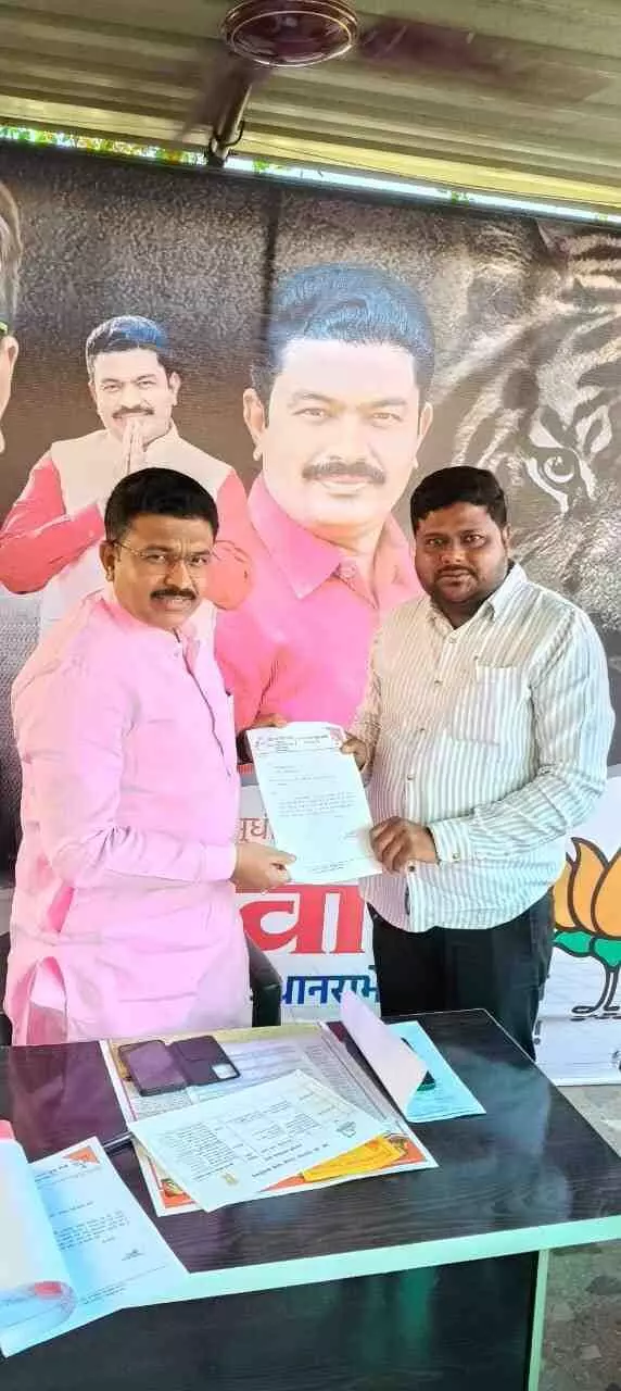 Questions raised over the expanding scope of Gadchandur Mahavitaran sub-division, demand for division intensifies Questions raised over the expanding scope of Gadchandur Mahavitaran sub-division, demand for division intensifies