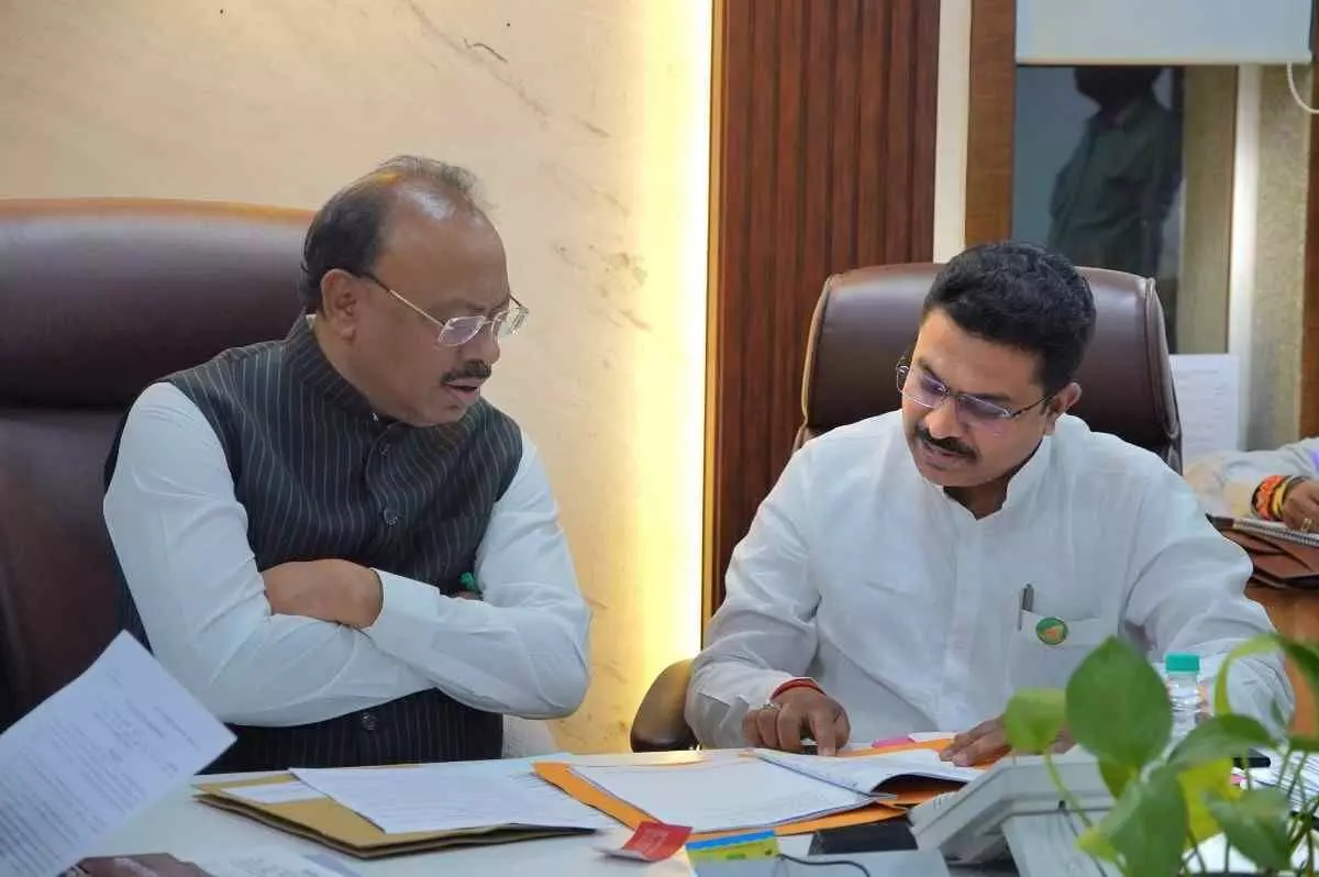 Hyderabad Inam Class-2 land now free of Class-1 land: Assembly passes historic amendment, huge relief for thousands of beneficiaries in Marathwada, including Rajura Hyderabad Inam Class-2 land now free of Class-1 land: Assembly passes historic amendment, huge relief for thousands of beneficiaries in Marathwada, including Rajura