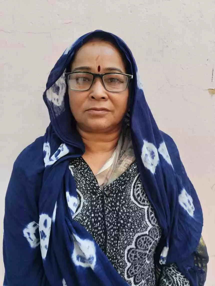 Honeytrap mastermind woman arrested in Chotisadri Honeytrap mastermind woman arrested in Chotisadri