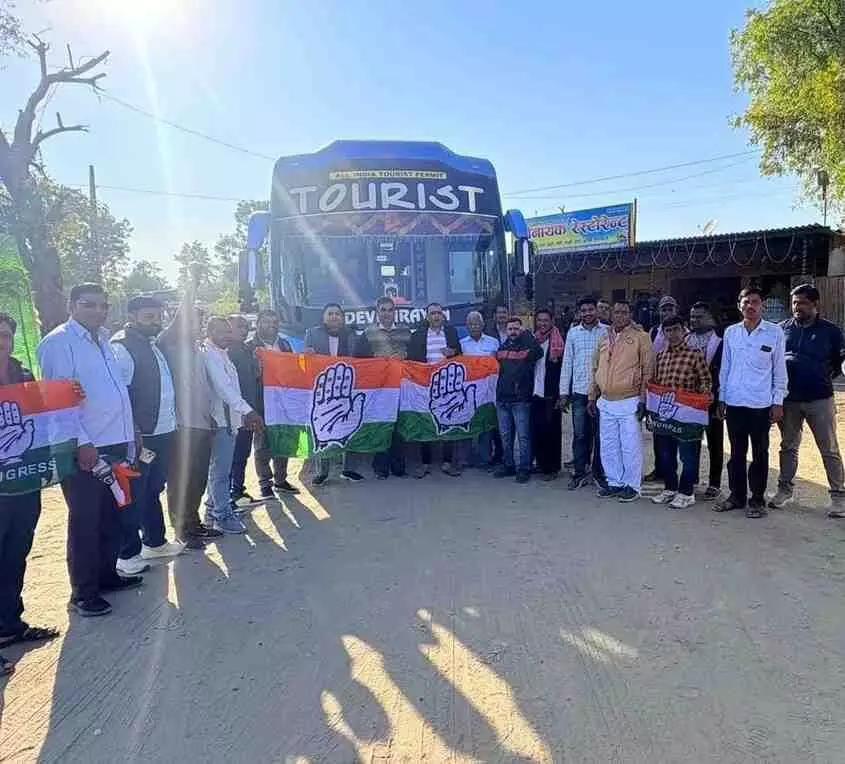 Congress workers from Mavli leave for Delhi mega rally