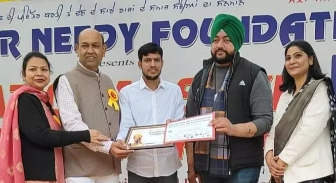Narendra Chaudhary of Karauli was honored with the “National Save the Humanity Award” Narendra Chaudhary of Karauli was honored with the “National Save the Humanity Award”