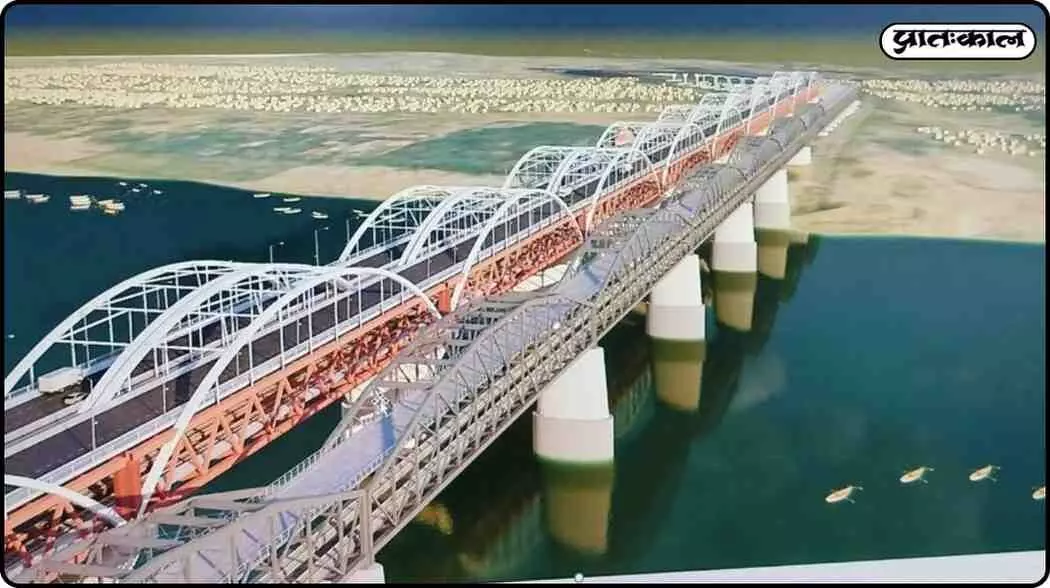 Partial closure of Varanasi Rajghat Bridge; step taken for strengthening and safety Partial closure of Varanasi Rajghat Bridge; step taken for strengthening and safety