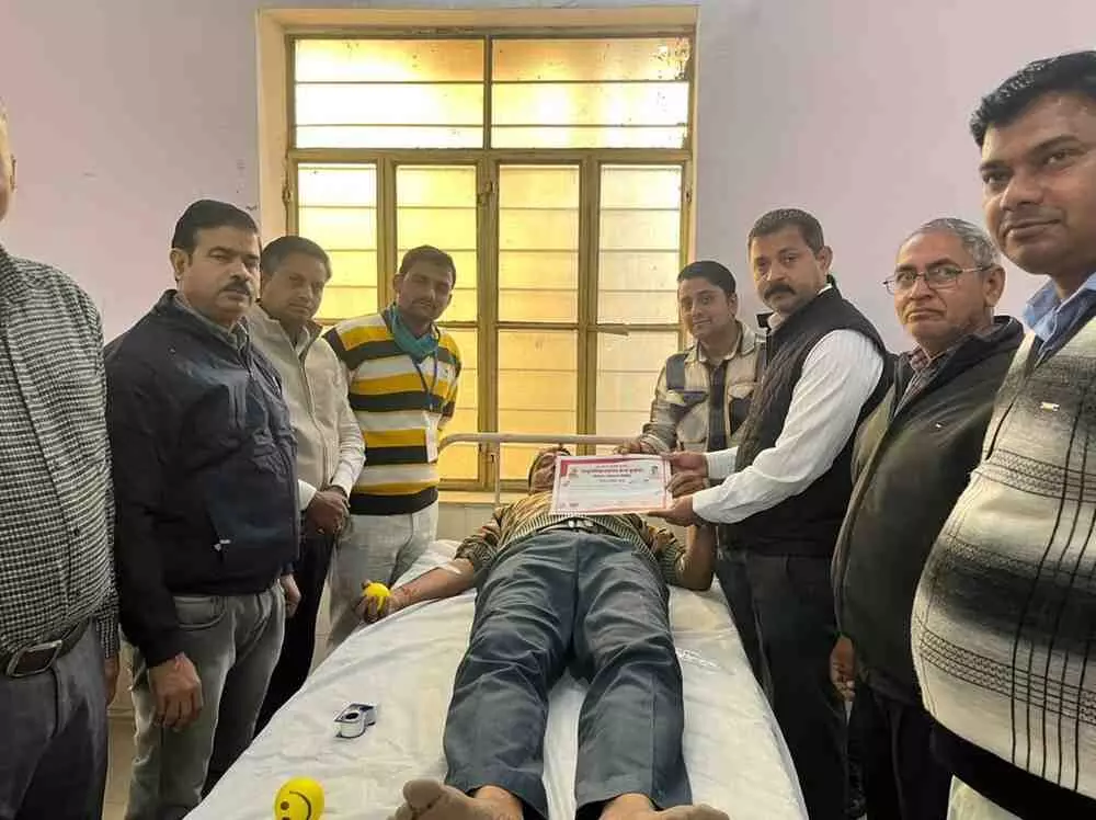 Blood donation camp organised in Bhusavar on the birthday of Chief Minister Bhajanlal Sharma and the second anniversary of Rajasthan Government