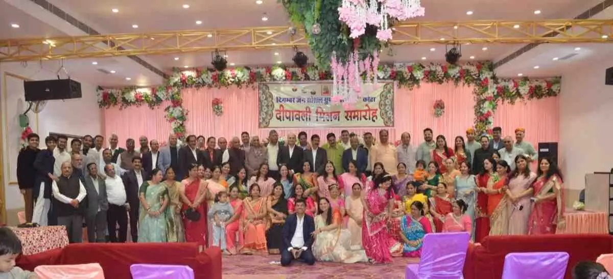 Vardhman Group spreads the message of harmony and unity at Diwali Milan Samaroh
