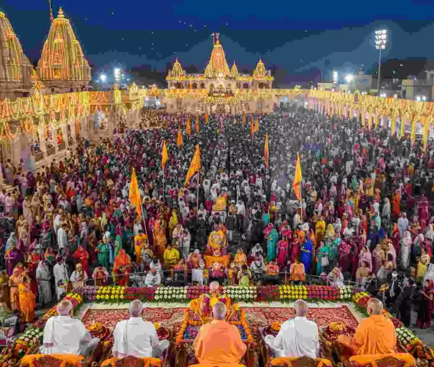 A grand religious event was organised at Pawan Dham A grand religious event was organised at Pawan Dham