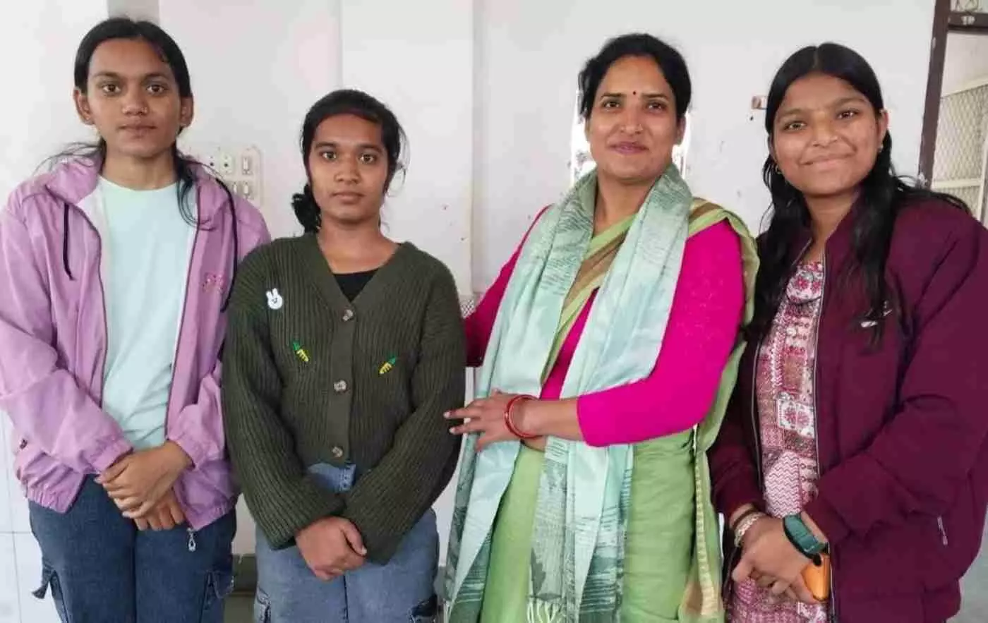 Barans daughters resonate at the National Arts Festival; Barans daughters resonate at the National Arts Festival;