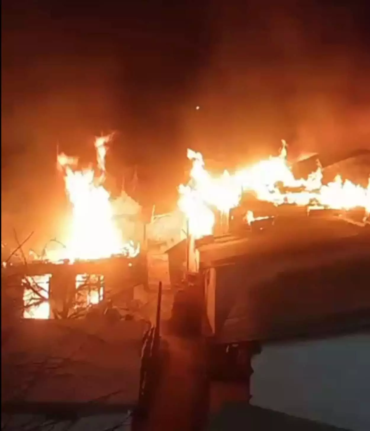 A massive fire in Mehar village destroyed several homes, destroying property worth lakhs; the administration has begun assessing the damage. A massive fire in Mehar village destroyed several homes, destroying property worth lakhs; the administration has begun assessing the damage.