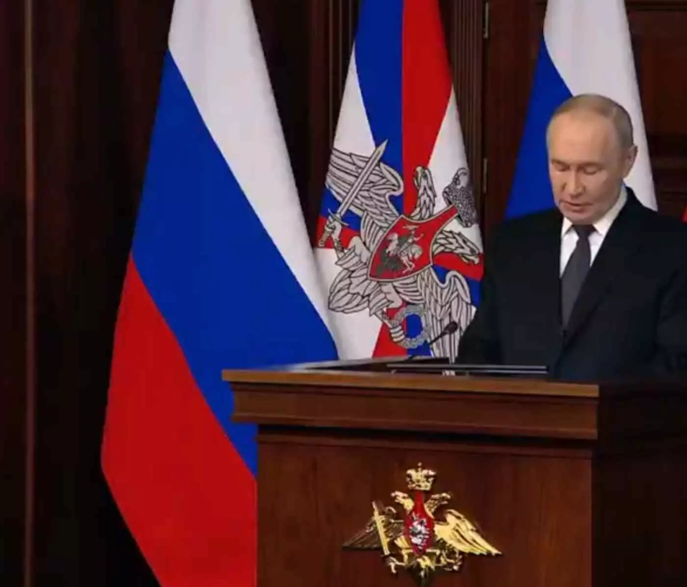 Russia takes tough stance on Ukraine: Putin announces unconditional completion of the operation
