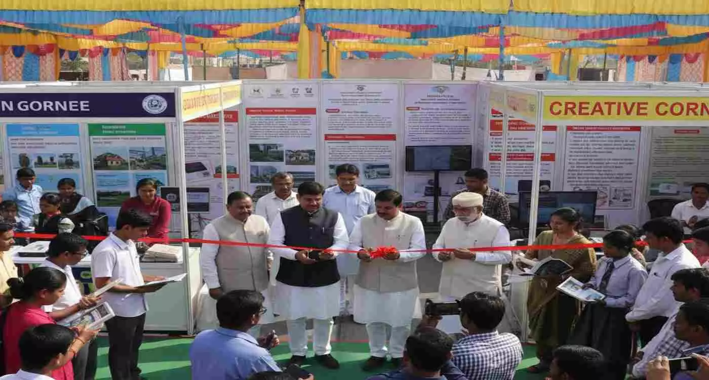 A grand development exhibition based on the two-year achievements