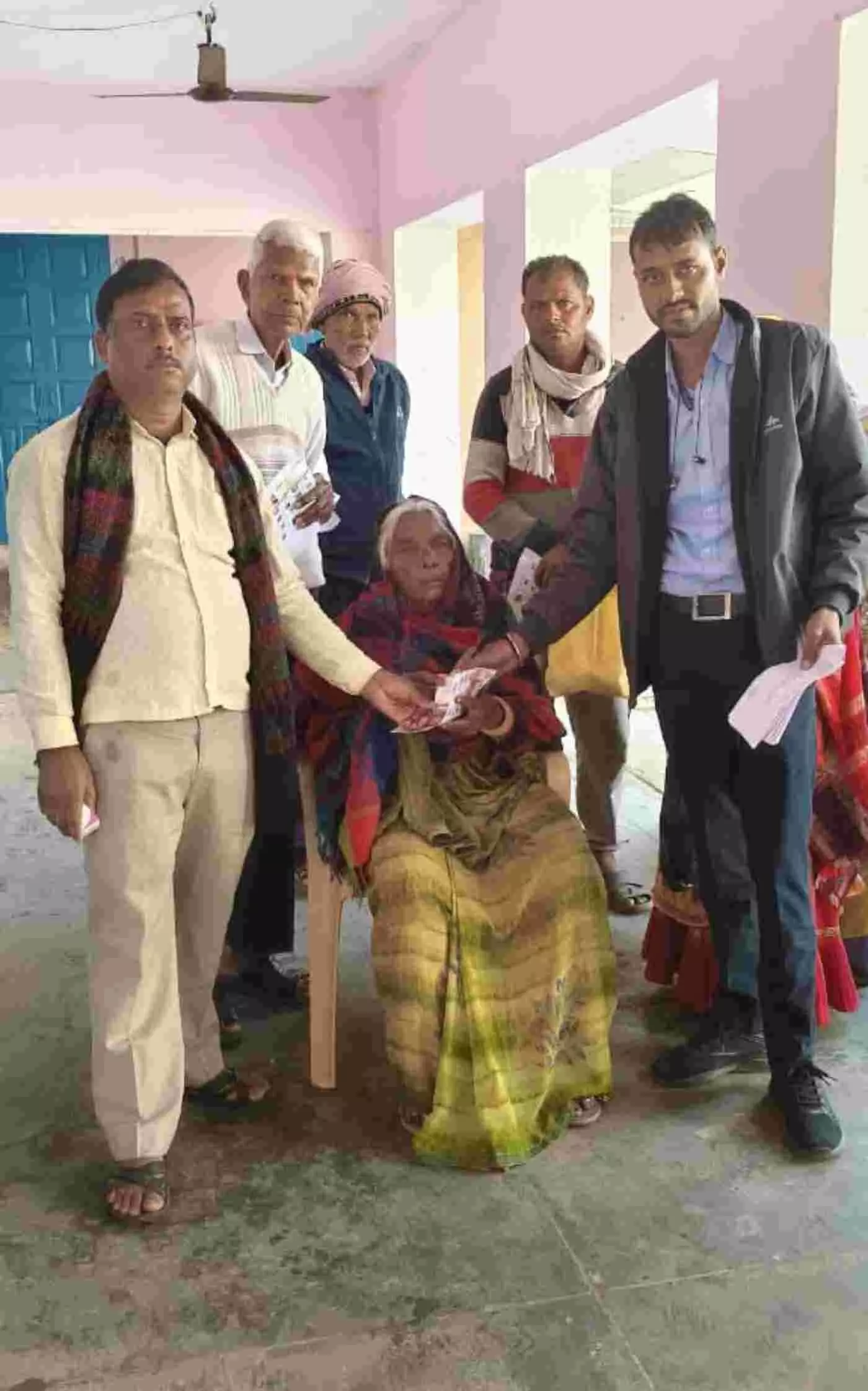 50 patients successfully operated and eye drops distributed 50 patients successfully operated and eye drops distributed