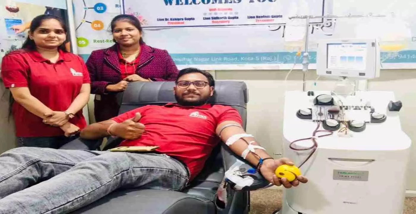 Kota blood bank technician donates SDP for the 24th time to save a critical childs life Kota blood bank technician donates SDP for the 24th time to save a critical childs life