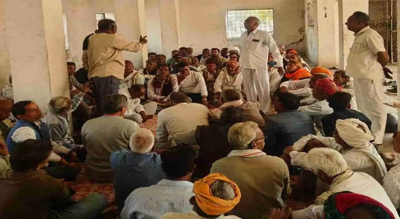 The Salvi community in Chittorgarh passed a historic decision in the new moon general assembly The Salvi community in Chittorgarh passed a historic decision in the new moon general assembly