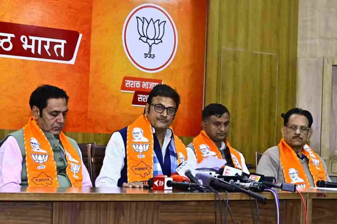 BJP calls Ashok Gehlots claims misleading, presents facts as per court and science