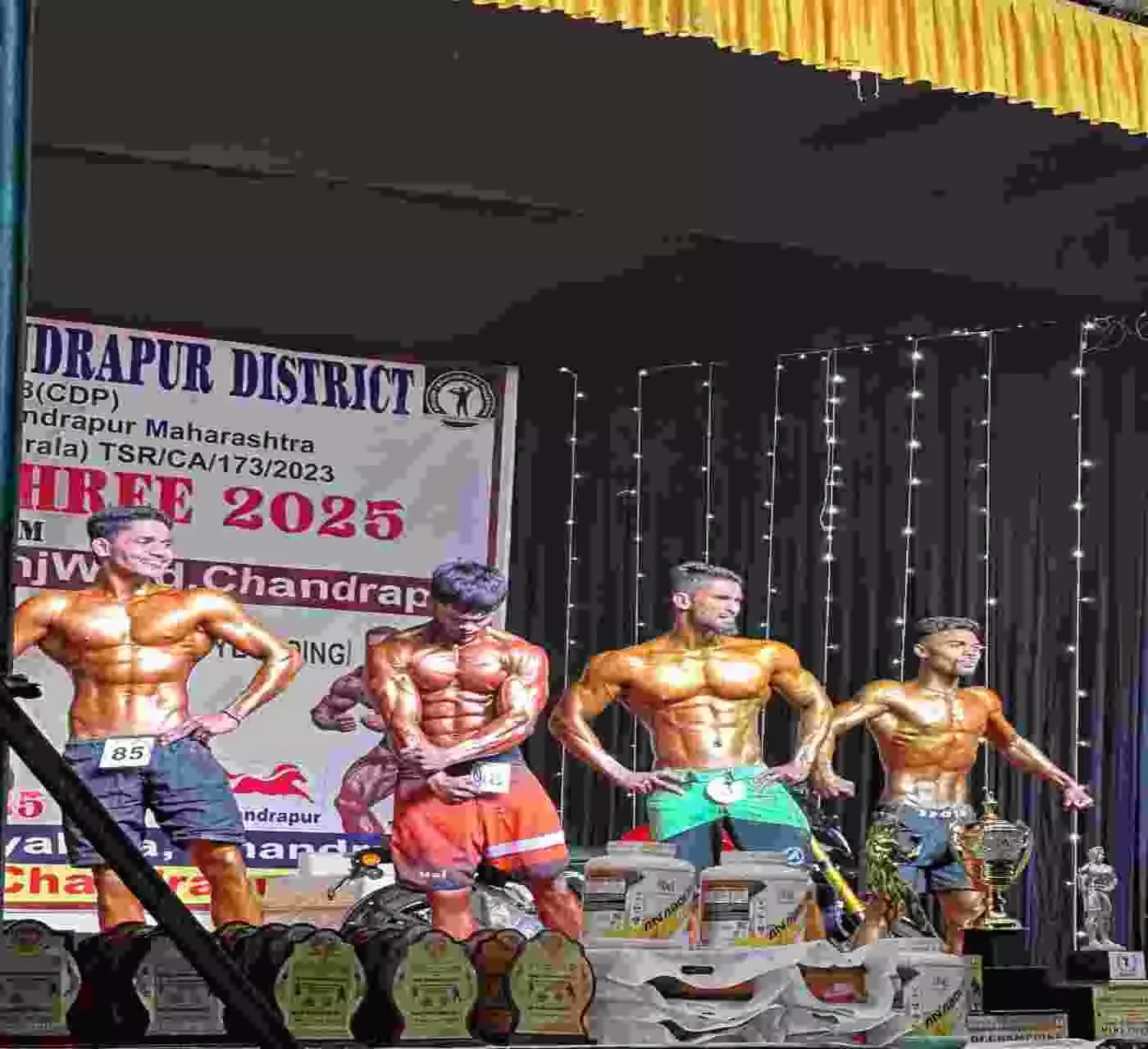 Chandrapur shines for the third time, Anees Khan wins the title of Mr Chandrapur and secures second place in the district level bodybuilding competition. Chandrapur shines for the third time, Anees Khan wins the title of Mr Chandrapur and secures second place in the district level bodybuilding competition.