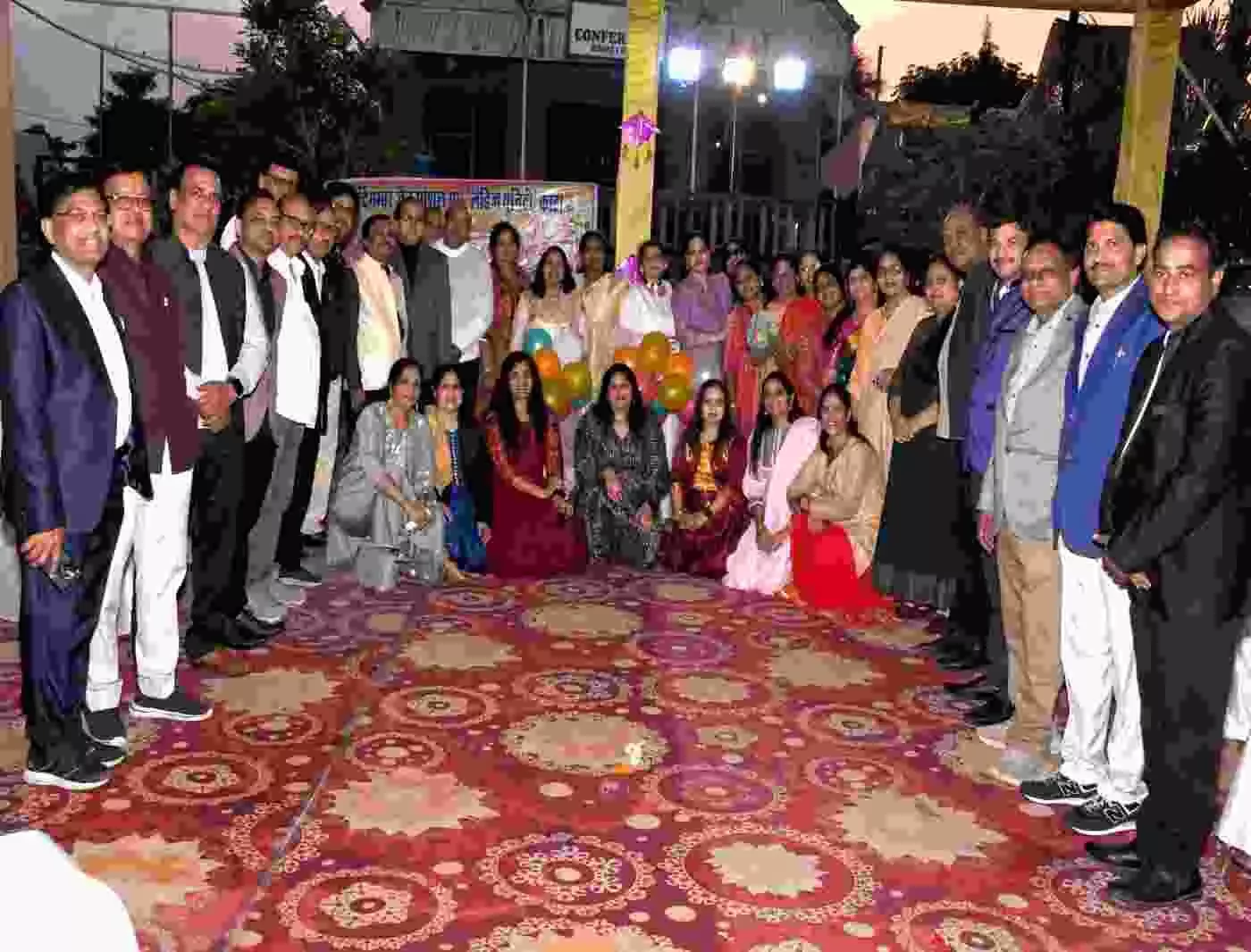 Madhu Shah elected unopposed as President for the third consecutive term; a new executive committee unanimously formed within the Digambar Jain social group Ladies Unity. Madhu Shah elected unopposed as President for the third consecutive term; a new executive committee unanimously formed within the Digambar Jain social group Ladies Unity.