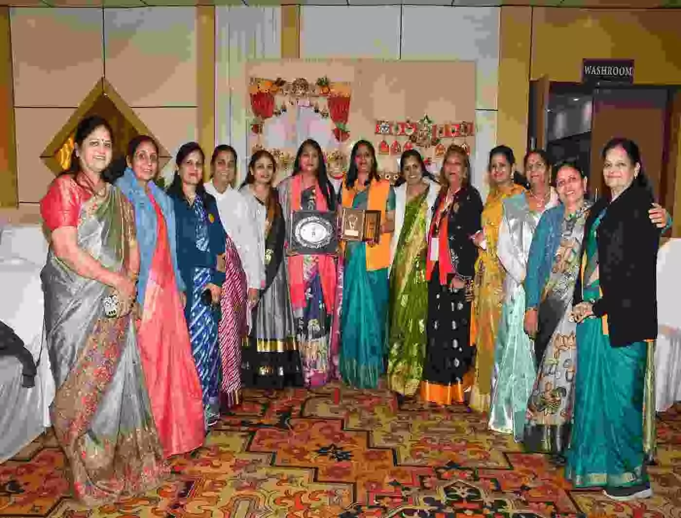 Pallavi Ladha from South Rajasthan was honored with the Shakti Vandanam Award at the All India Maheshwari Womens Convention. Pallavi Ladha from South Rajasthan was honored with the Shakti Vandanam Award at the All India Maheshwari Womens Convention.