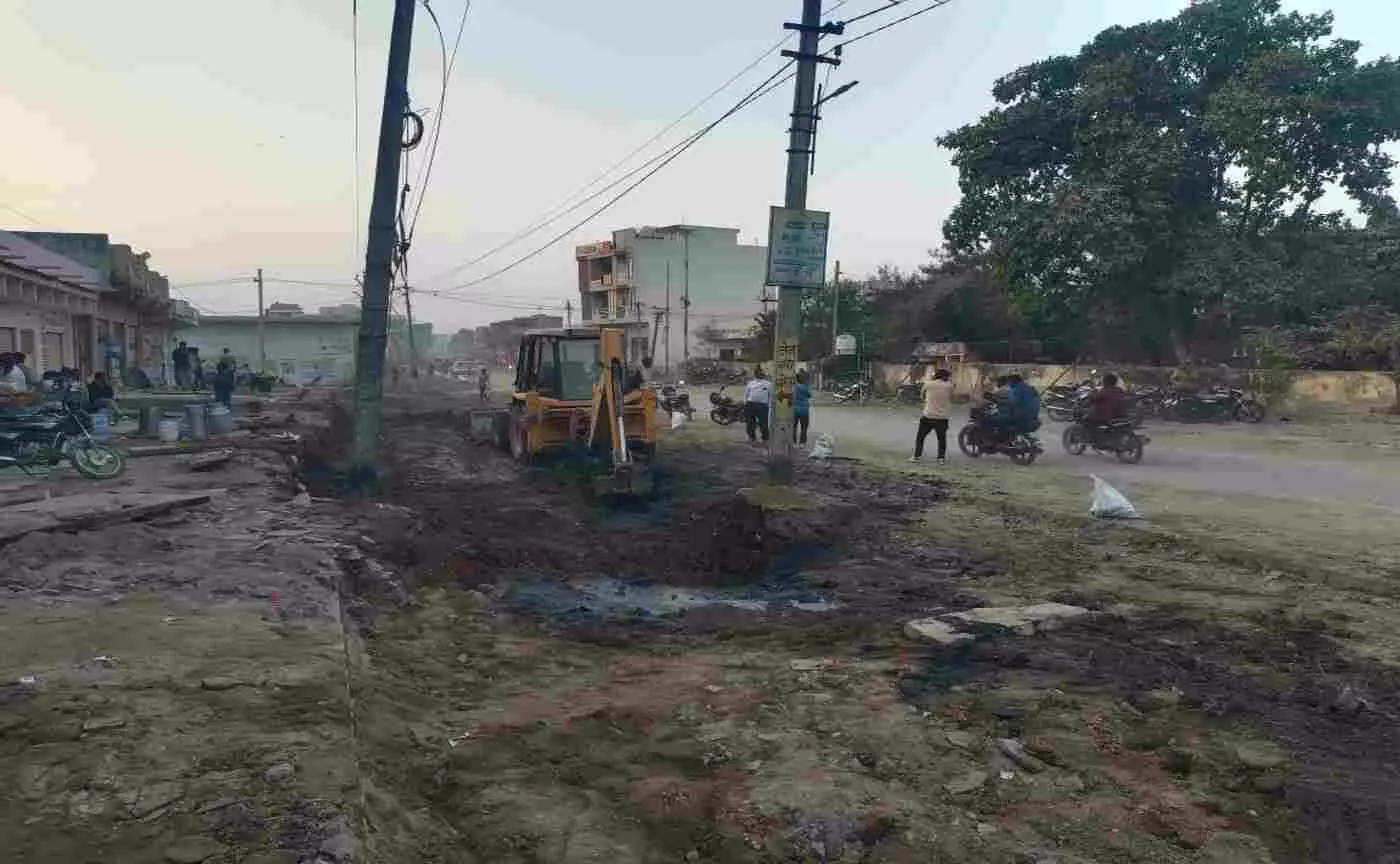 Panchayat cracks down on encroachment in Dungla; document submission completes, final decision to be taken Panchayat cracks down on encroachment in Dungla; document submission completes, final decision to be taken
