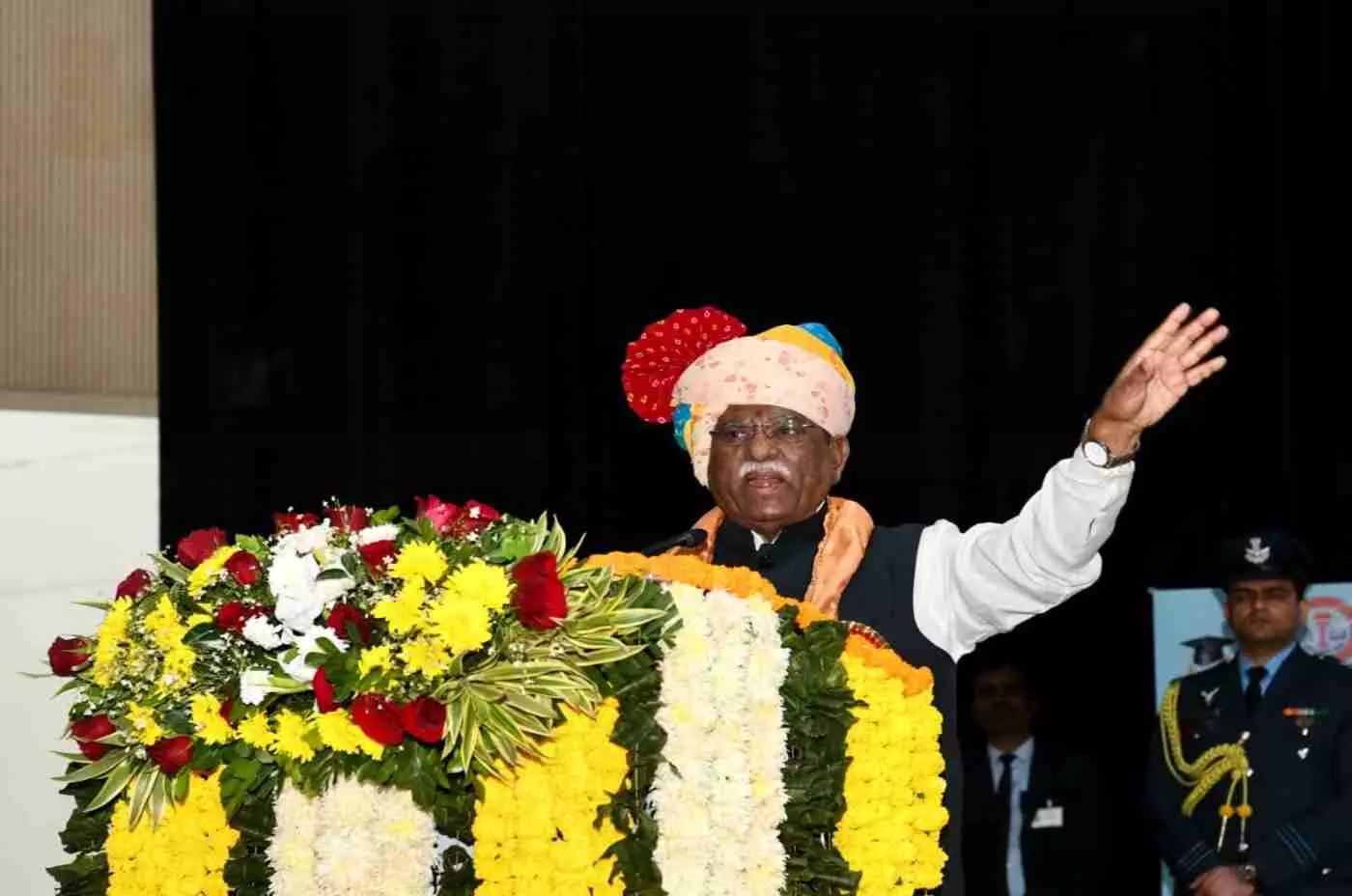 Tenth Convocation of Maharaja Ganga Singh University: Governor Shri Haribhau Bagde gave inspiring message to the students Tenth Convocation of Maharaja Ganga Singh University: Governor Shri Haribhau Bagde gave inspiring message to the students