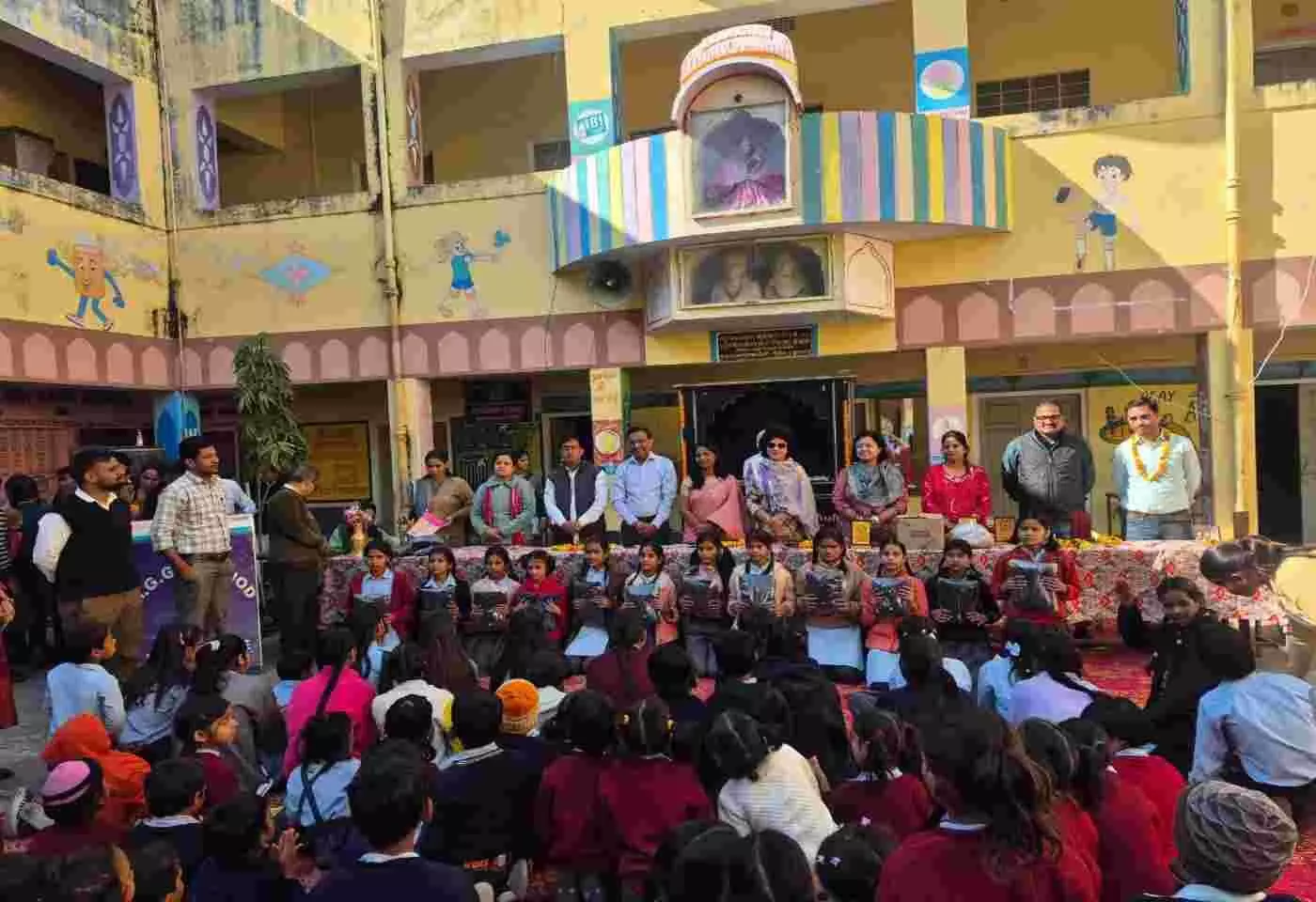 A winter warmth initiative: Rajasthan Youth Foundation distributes over 13,500 sweaters in Jaipur A winter warmth initiative: Rajasthan Youth Foundation distributes over 13,500 sweaters in Jaipur