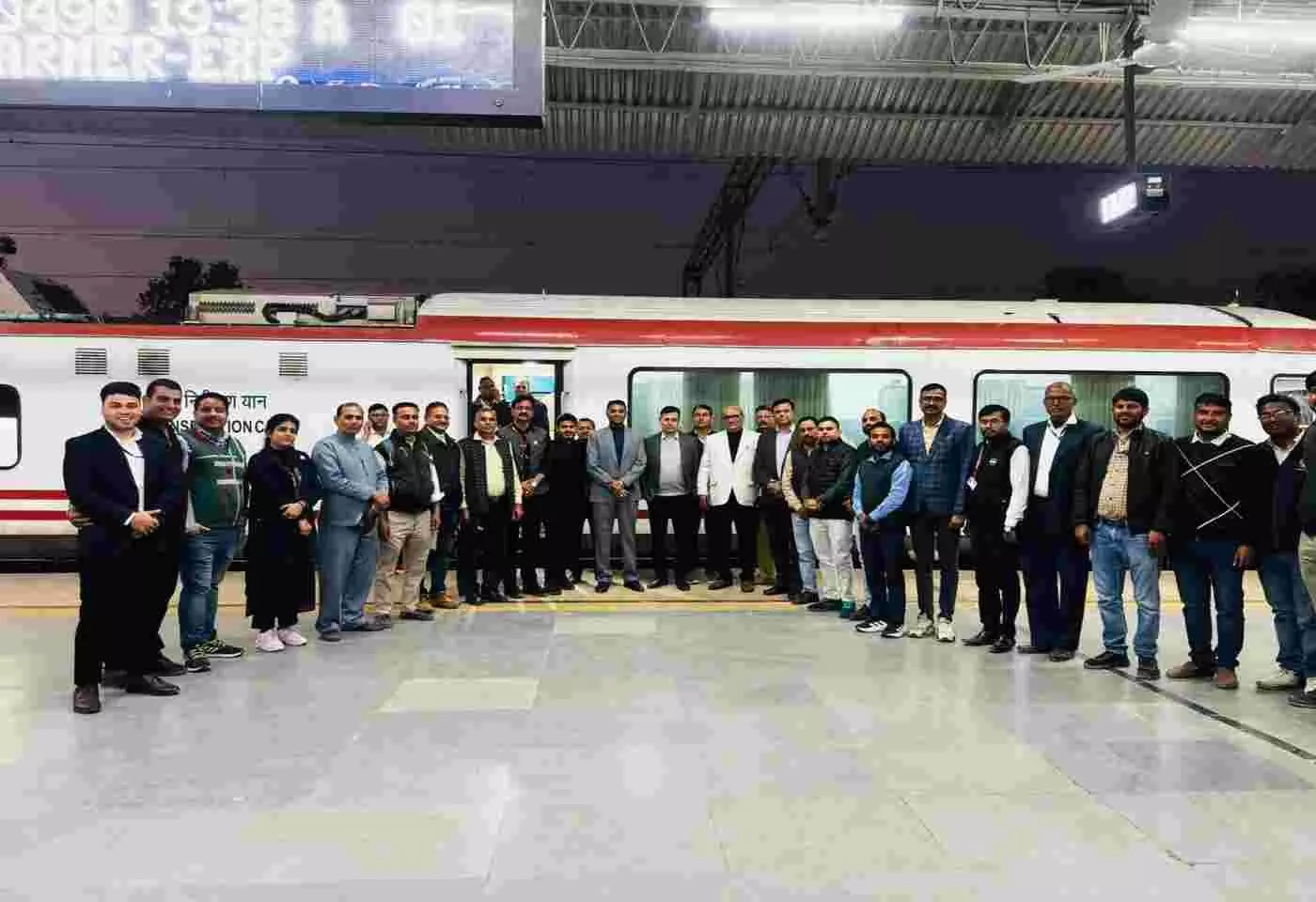 “Redevelopment of Rewari, Khairthal and Dausa stations completed under Amrit Station Scheme, modern facilities available to passengers” “Redevelopment of Rewari, Khairthal and Dausa stations completed under Amrit Station Scheme, modern facilities available to passengers”