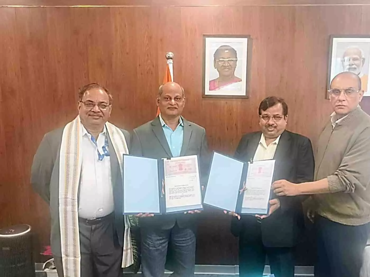 एनबीसीसी और मुंबई पत्तन प्राधिकरण ने मुंबई में सीजीओ कॉम्प्लेक्स विकास हेतु समझौता ज्ञापन पर हस्ताक्षर किए एनबीसीसी और मुंबई पत्तन प्राधिकरण ने मुंबई में सीजीओ कॉम्प्लेक्स विकास हेतु समझौता ज्ञापन पर हस्ताक्षर किए
