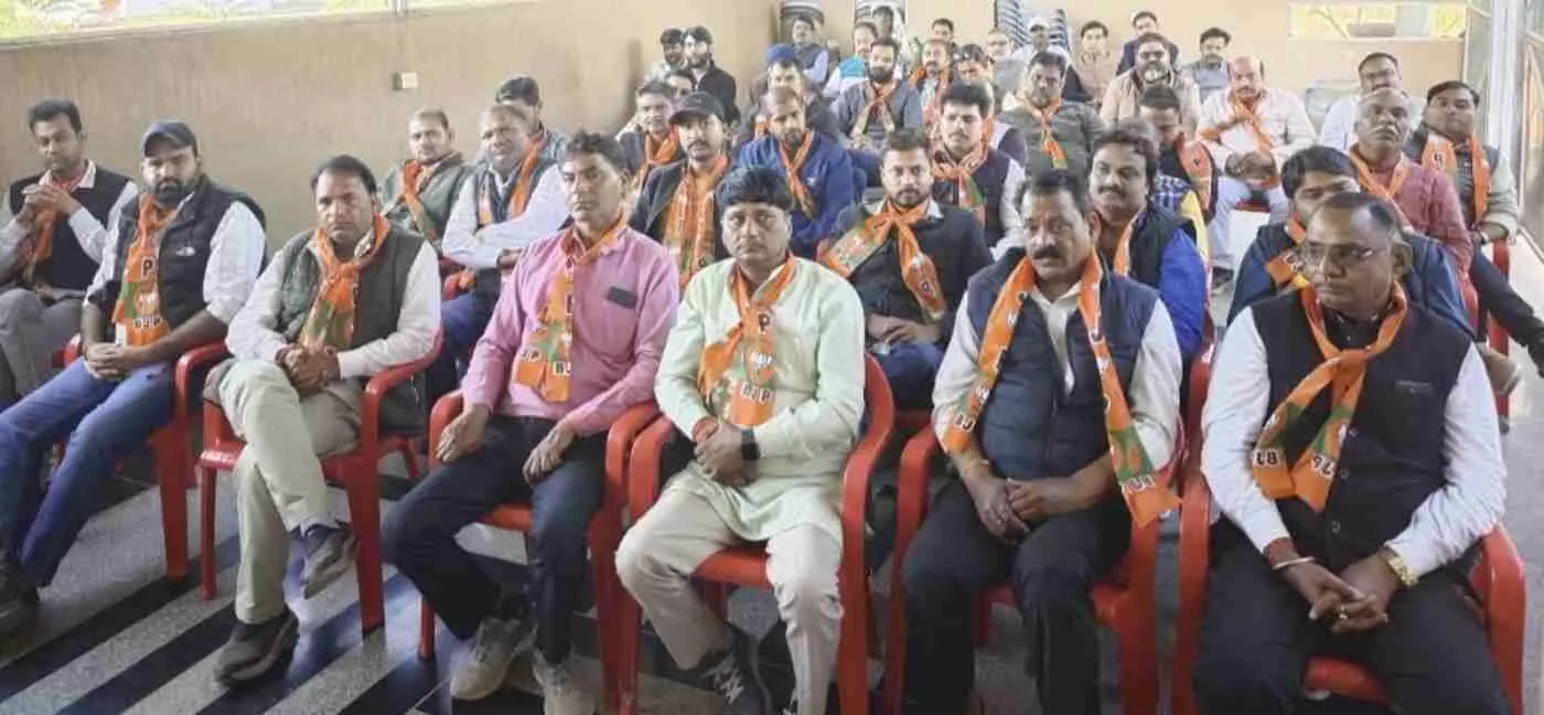 अटल बिहारी वाजपेयी की जन्म जयंती पर सांसद कार्यालय में विचार गोष्ठी आयोजित, अटल बिहारी वाजपेयी की जन्म जयंती पर सांसद कार्यालय में विचार गोष्ठी आयोजित,
