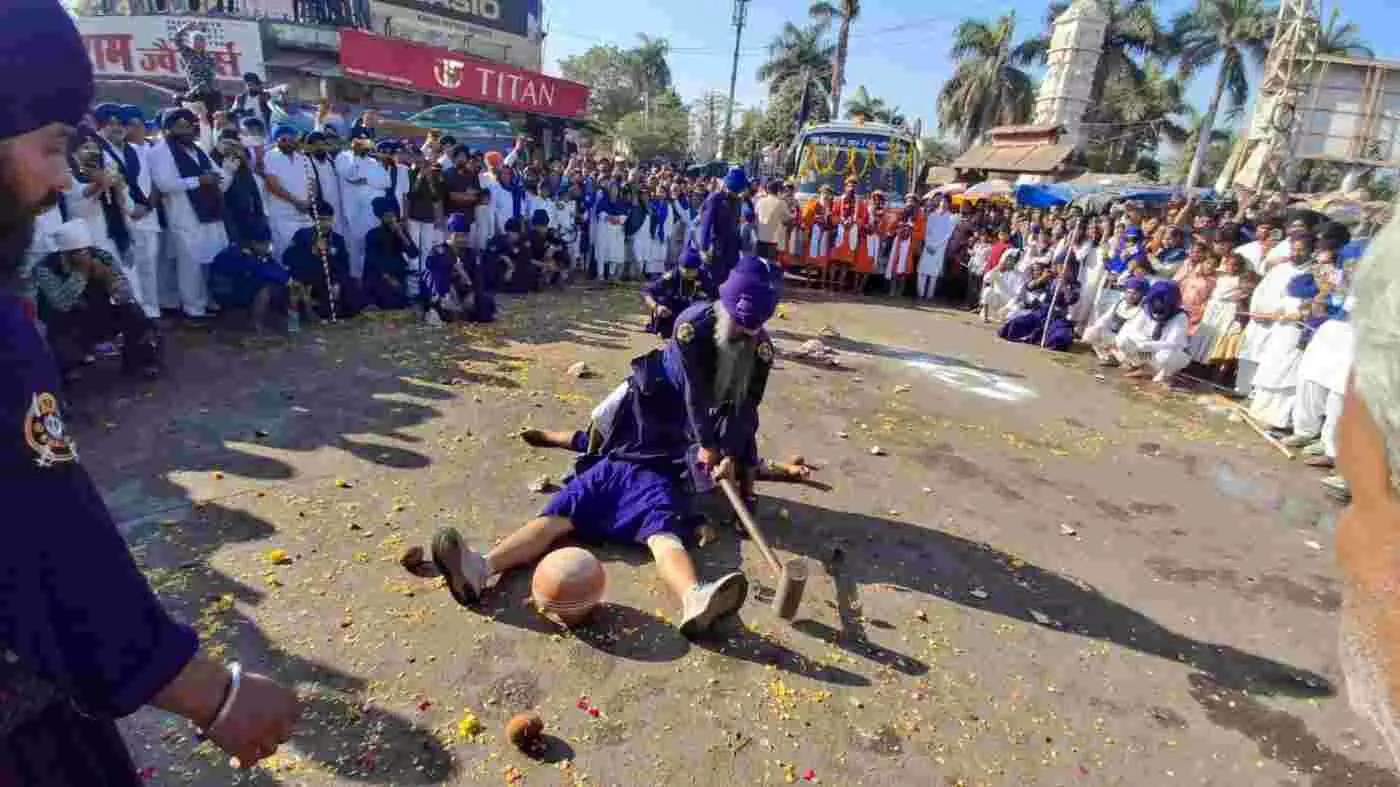 चित्तौड़गढ़ में शहीदी सप्ताह पर भव्य नगर कीर्तन चित्तौड़गढ़ में शहीदी सप्ताह पर भव्य नगर कीर्तन