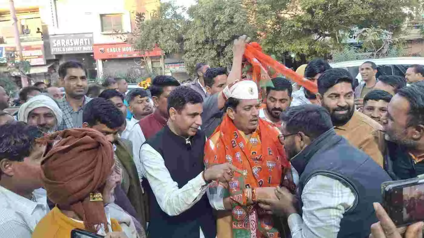 कैबिनेट मंत्री अविनाश गहलोत ने माली समाज के नोहरे में विकास कार्यों का किया लोकार्पण कैबिनेट मंत्री अविनाश गहलोत ने माली समाज के नोहरे में विकास कार्यों का किया लोकार्पण