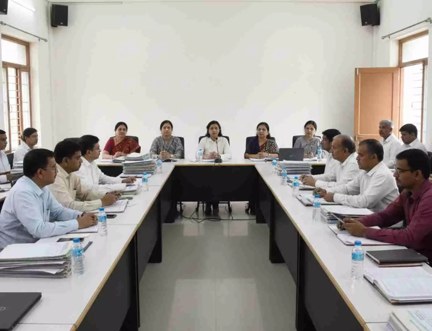 उदयपुर: डाइट पंचांग की मासिक बैठक में शैक्षणिक गतिविधियों की गहन समीक्षा, लंबित कार्य शीघ्र पूर्ण करने के निर्देश उदयपुर: डाइट पंचांग की मासिक बैठक में शैक्षणिक गतिविधियों की गहन समीक्षा, लंबित कार्य शीघ्र पूर्ण करने के निर्देश