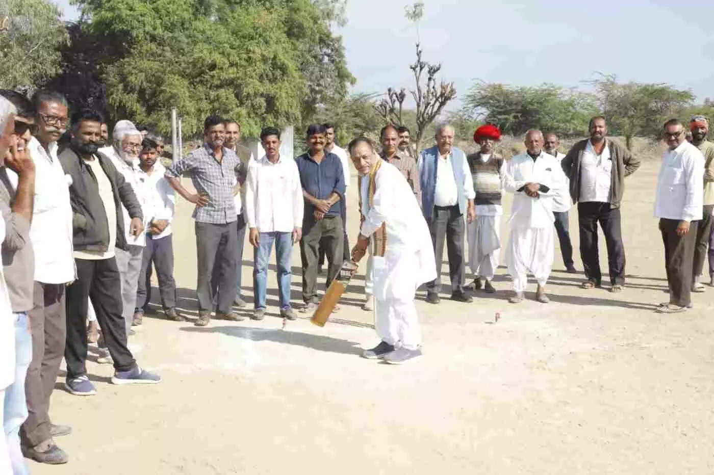 पाली/सुमेरपुर: कैबिनेट मंत्री जोराराम कुमावत ने किया जीपीएल का भव्य उद्घाटन, खेलों के महत्व पर जोर पाली/सुमेरपुर: कैबिनेट मंत्री जोराराम कुमावत ने किया जीपीएल का भव्य उद्घाटन, खेलों के महत्व पर जोर