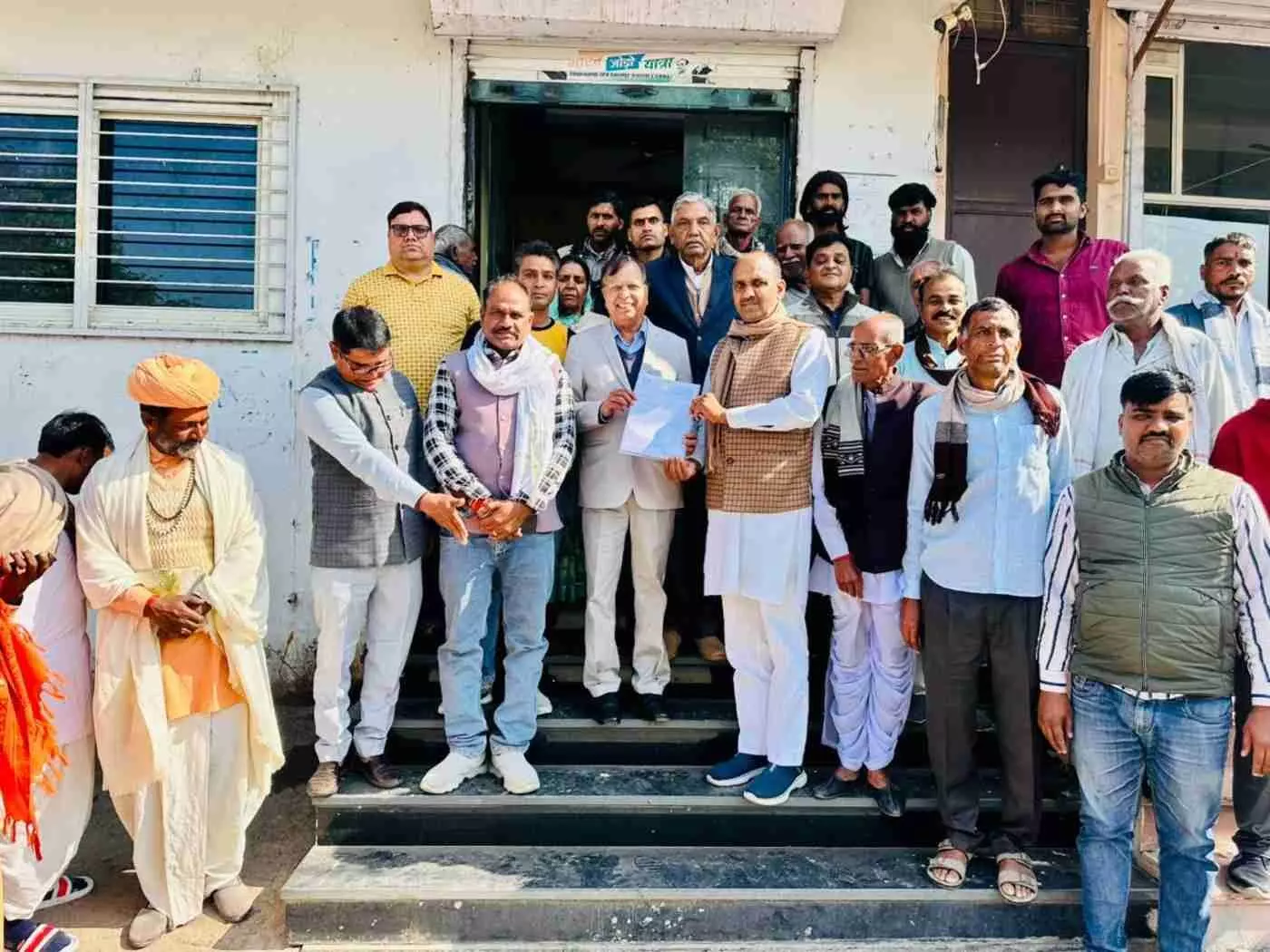 झालरापाटन में मीणा समाज के प्रतिनिधियों से शिक्षा विकास हेतु 15 लाख की स्वीकृति झालरापाटन में मीणा समाज के प्रतिनिधियों से शिक्षा विकास हेतु 15 लाख की स्वीकृति
