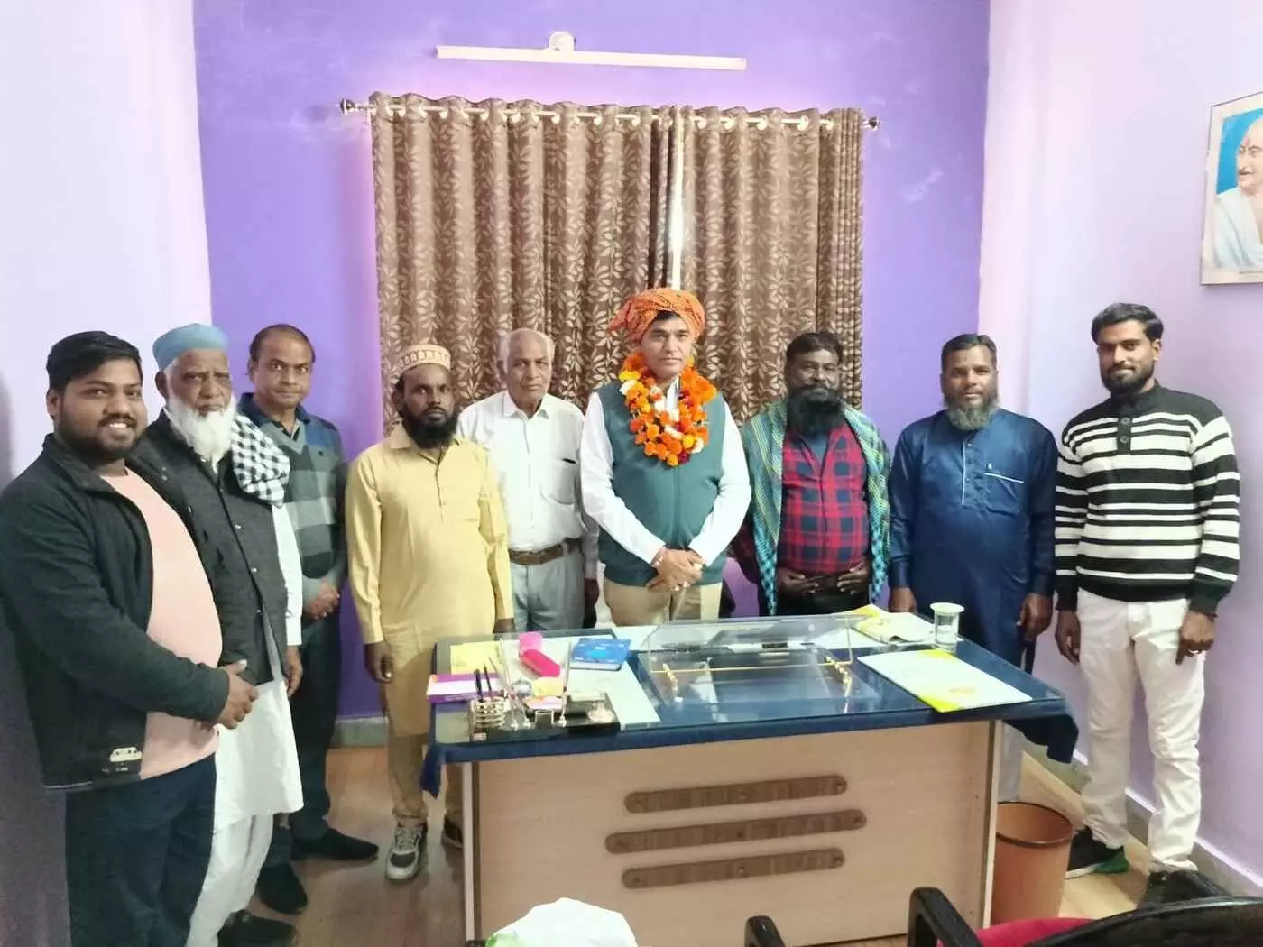लसाडिया: उपखंड अधिकारी दिनेश आचार्य का पदभार ग्रहण पर मुस्लिम समाज ने किया सम्मानपूर्ण स्वागत लसाडिया: उपखंड अधिकारी दिनेश आचार्य का पदभार ग्रहण पर मुस्लिम समाज ने किया सम्मानपूर्ण स्वागत