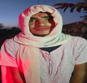 गंगापुर सिटी पुलिस की बड़ी सफलता: महिला भेष में छिपा फायरिंग आरोपी गोलू गुर्जर गिरफ्तार गंगापुर सिटी पुलिस की बड़ी सफलता: महिला भेष में छिपा फायरिंग आरोपी गोलू गुर्जर गिरफ्तार