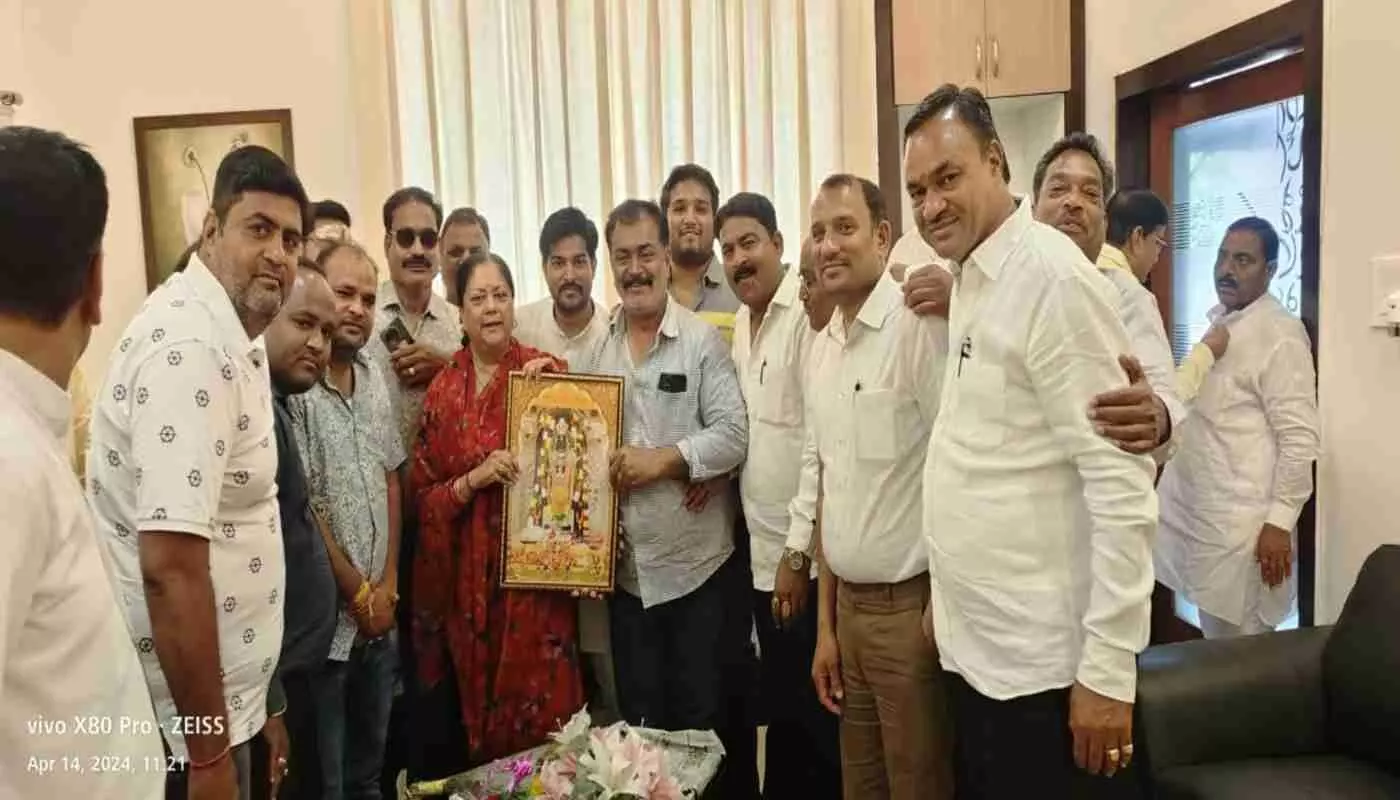 बारां: दिल्ली की सीधी ट्रेन और दोपहर की कोटा गाड़ी को लेकर व्यापार महासंघ का तीखा सवाल, वर्षों पुराने वादों की याद दिलाई बारां: दिल्ली की सीधी ट्रेन और दोपहर की कोटा गाड़ी को लेकर व्यापार महासंघ का तीखा सवाल, वर्षों पुराने वादों की याद दिलाई