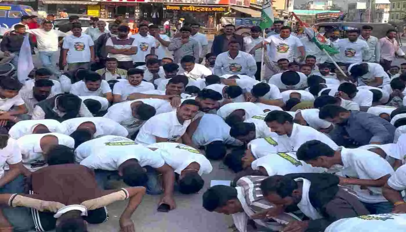 चित्तौड़गढ़: अरावली की रक्षा के लिए युवा शक्ति का सैलाब, निंबाहेड़ा से जिला मुख्यालय तक निकाली 35 किलोमीटर लंबी पदयात्रा चित्तौड़गढ़: अरावली की रक्षा के लिए युवा शक्ति का सैलाब, निंबाहेड़ा से जिला मुख्यालय तक निकाली 35 किलोमीटर लंबी पदयात्रा