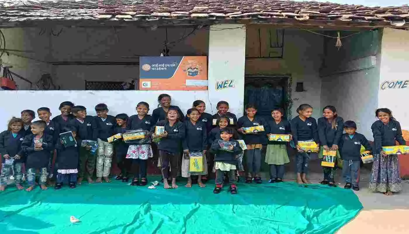 सलुम्बर में बालिका शिक्षा को सशक्त समर्थन, 923 बालिकाओं को वितरित की शीतकालीन सामग्री सलुम्बर में बालिका शिक्षा को सशक्त समर्थन, 923 बालिकाओं को वितरित की शीतकालीन सामग्री