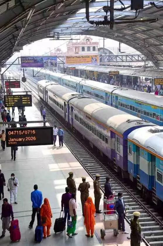 जयपुर: यात्रियों की सुविधा के लिए 6 जोड़ी स्पेशल रेलसेवाओं की संचालन अवधि में विस्तार जयपुर: यात्रियों की सुविधा के लिए 6 जोड़ी स्पेशल रेलसेवाओं की संचालन अवधि में विस्तार