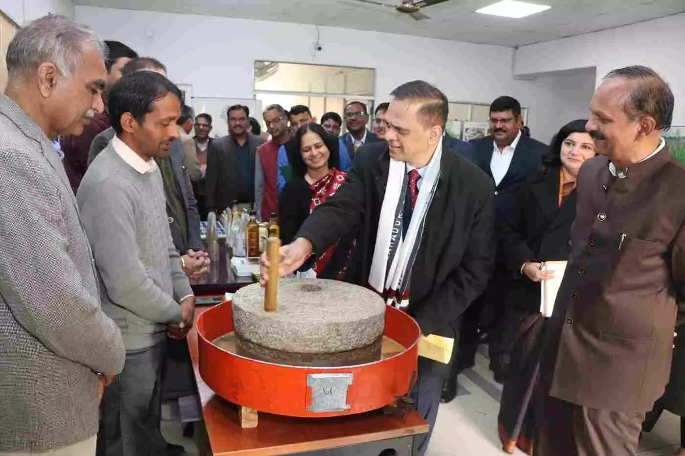 जयपुर में मुख्य सचिव श्री वी. श्रीनिवास ने कृषि नवाचार और किसानों की आय वृद्धि पर जोर दिया जयपुर में मुख्य सचिव श्री वी. श्रीनिवास ने कृषि नवाचार और किसानों की आय वृद्धि पर जोर दिया