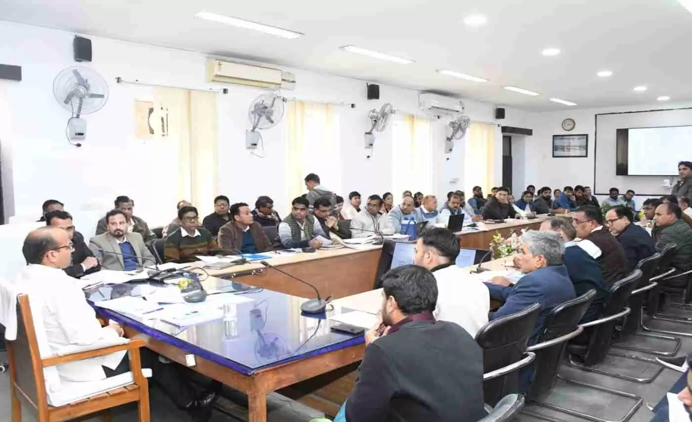 सवाई माधोपुर में जिला स्वास्थ्य समिति की समीक्षा बैठक: क्षय रोगियों और गर्भवती महिलाओं के कल्याण पर जोर