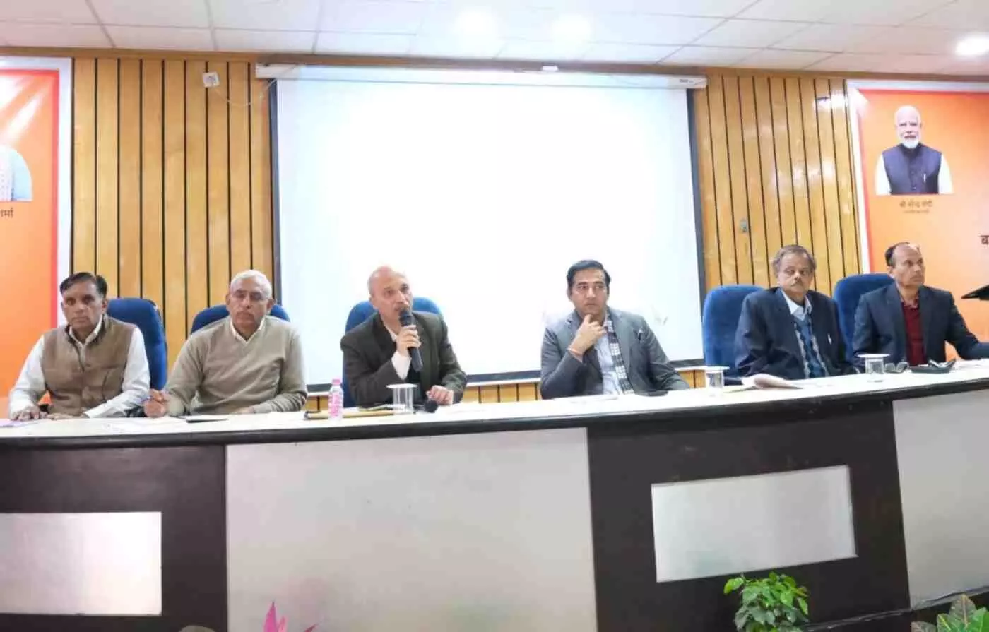जयपुर: जनगणना–2027 की तैयारियों में प्रशासन ने कसी कमर, जिला कलक्टर डॉ. जितेन्द्र कुमार सोनी ने की विस्तृत समीक्षा