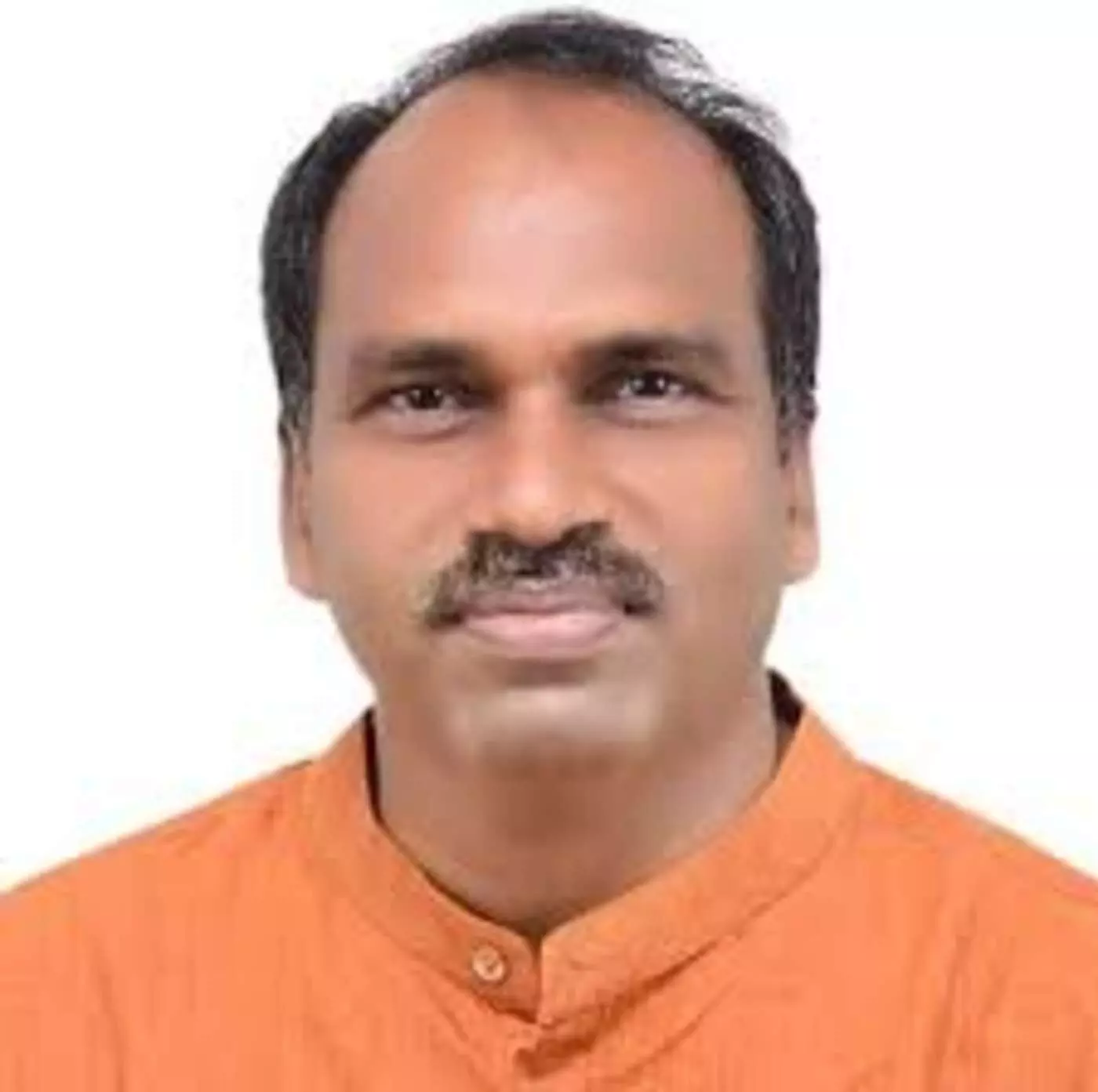 उदयपुर: जनजातीय किसानों के पलायन को रोकने और समृद्धि की राह प्रशस्त करने हेतु सांसद डॉ. मन्नालाल रावत का बड़ा कदम उदयपुर: जनजातीय किसानों के पलायन को रोकने और समृद्धि की राह प्रशस्त करने हेतु सांसद डॉ. मन्नालाल रावत का बड़ा कदम
