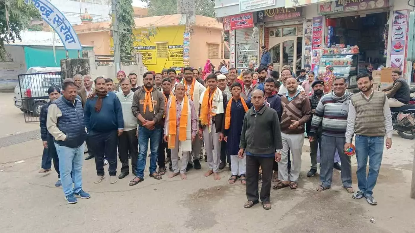 खेरोदा में उमड़ा भक्ति का सैलाब: ढोल-नगाड़ों की थाप और जयकारों के साथ नाकोड़ा पदयात्रियों का भव्य अभिनंदन खेरोदा में उमड़ा भक्ति का सैलाब: ढोल-नगाड़ों की थाप और जयकारों के साथ नाकोड़ा पदयात्रियों का भव्य अभिनंदन