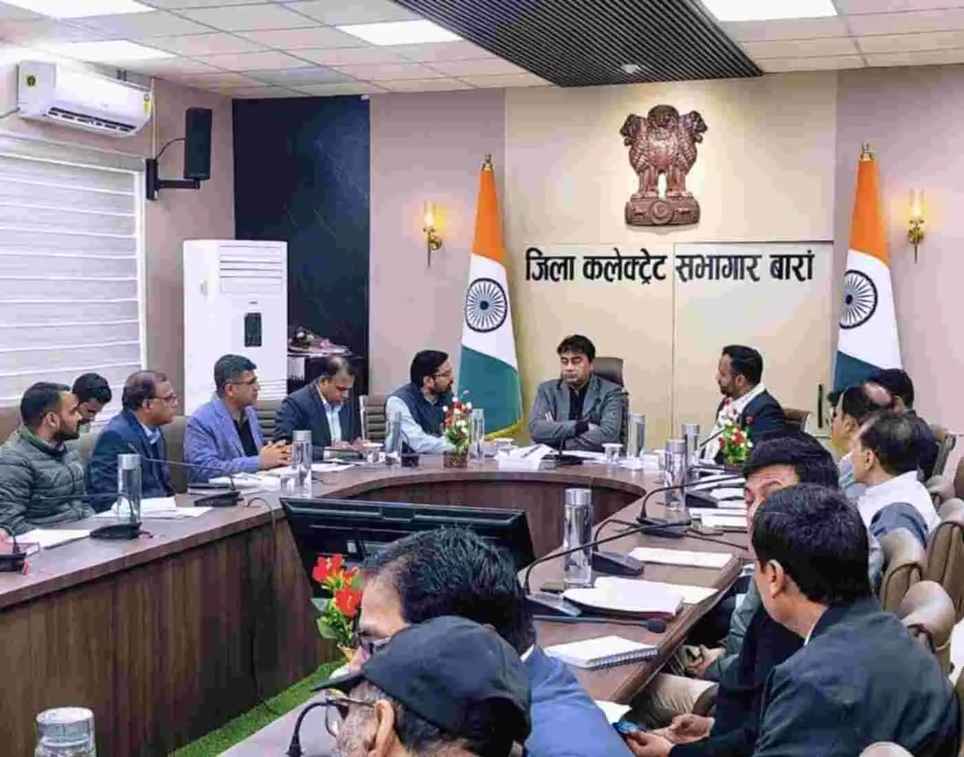 बारां: नीति आयोग के अतिरिक्त सचिव ने जिले में विकास कार्यों का परखा दम, टेक्नोलॉजी और खेलों से बदलेगी विकास की तस्वीर बारां: नीति आयोग के अतिरिक्त सचिव ने जिले में विकास कार्यों का परखा दम, टेक्नोलॉजी और खेलों से बदलेगी विकास की तस्वीर