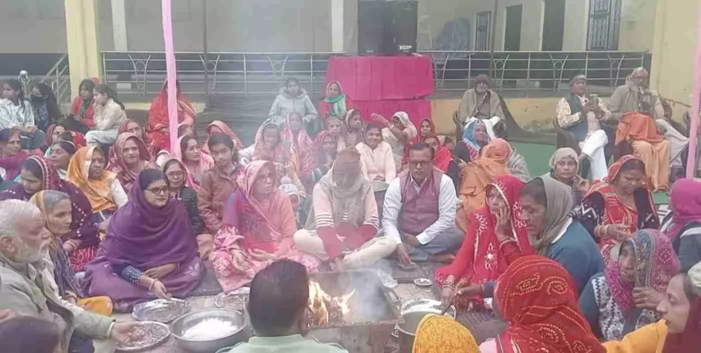 बारां: श्रीराम कथा ज्ञान गंगा यज्ञ की पूर्णाहुति से भक्तिमय हुआ वातावरण, उमड़ा जनसैलाब बारां: श्रीराम कथा ज्ञान गंगा यज्ञ की पूर्णाहुति से भक्तिमय हुआ वातावरण, उमड़ा जनसैलाब