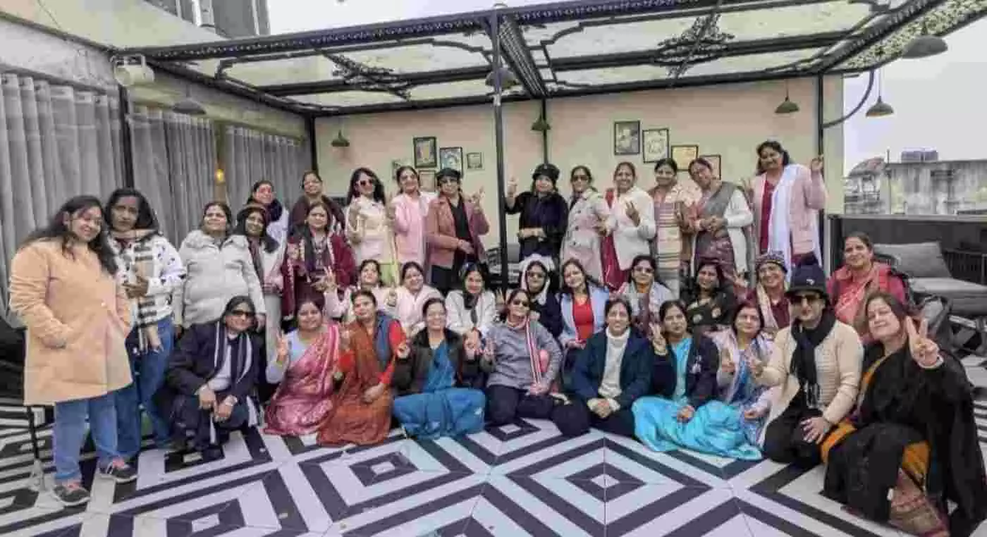 बारां में अग्रवाल महिला संगठन ने उल्लास के साथ मनाया नववर्ष, तेरा हाथ मेरे हाथ में गेम बना आकर्षण का केंद्र