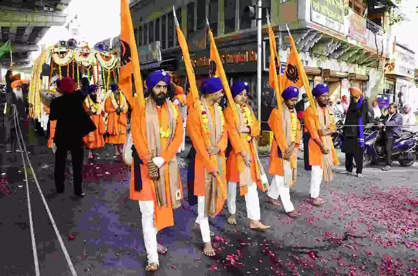 भीलवाड़ा में गुरु गोबिंद सिंह जी के प्रकाश पर्व पर उमड़ा श्रद्धा का सैलाब, भव्य नगर कीर्तन में दिखा शौर्य और समर्पण का संगम