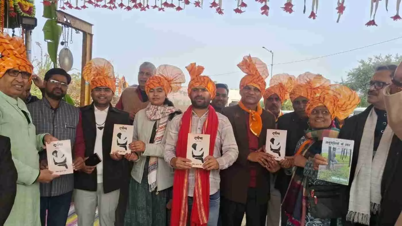 डीग: गिर्राज तलहटी में साहित्य और भक्ति का अनूठा संगम, नवीन कार्यकारिणी का शपथ ग्रहण और पुस्तकों का हुआ विमोचन