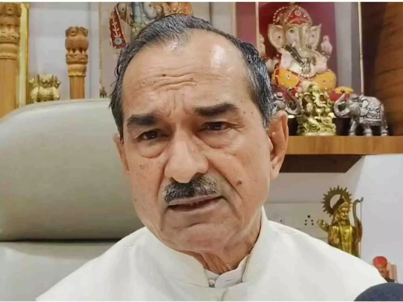 जयपुर: राजस्थान की सियासत में जुबानी जंग तेज, मदन राठौड़ का डोटासरा पर तीखा पलटवार